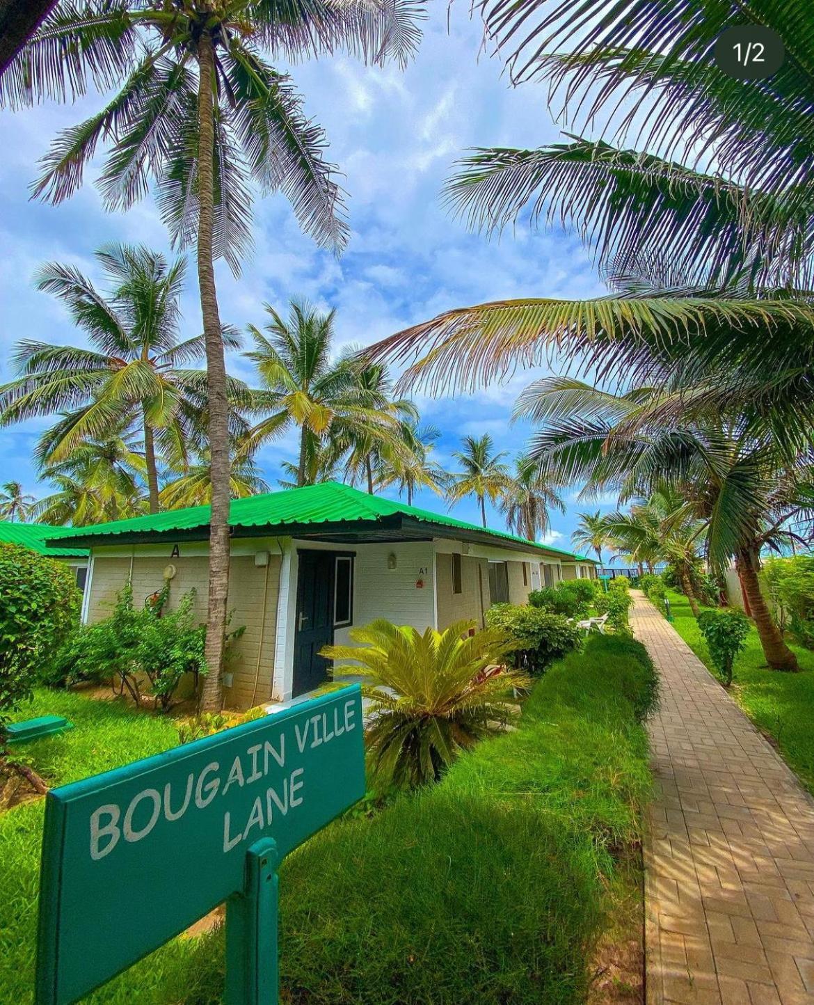 Sunset Beach Hotel Kotu Exterior photo